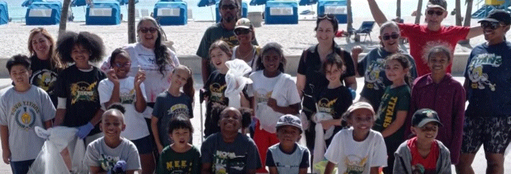 April 2022 NEE Hollywood Beach Sweep Image, group picture parents students and teacher